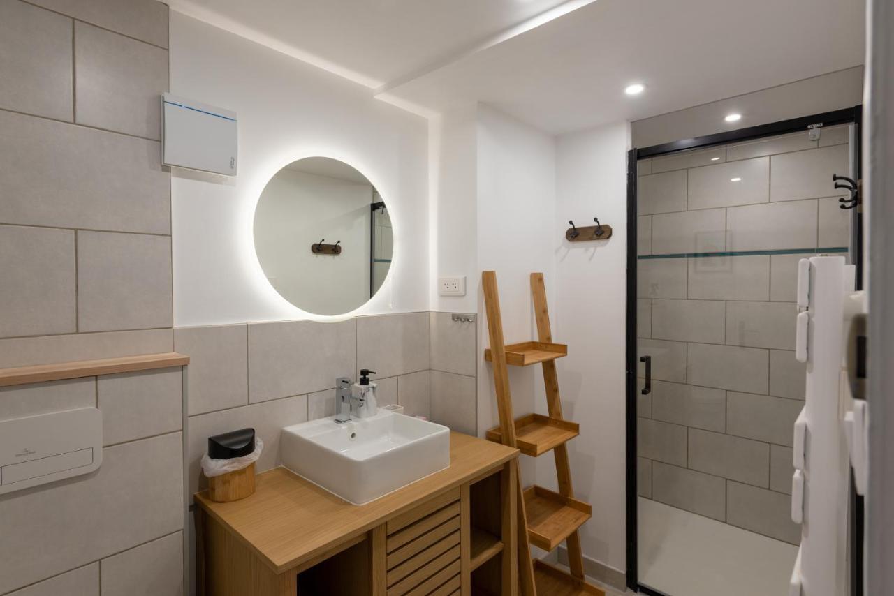 Apartamento Au 9Eme Art La Rochefoucauld Exterior foto